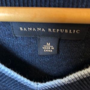 Banana Republic Sweaters - Banana Republic Cotton V neck pullover Banana Republic Sweaters - Banana Republic Cotton V neck pullover